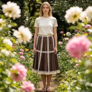 Tracy Reese Women’s Vintage Midi Brown Skirt w/Cream Lace Detail Size-2 EUC